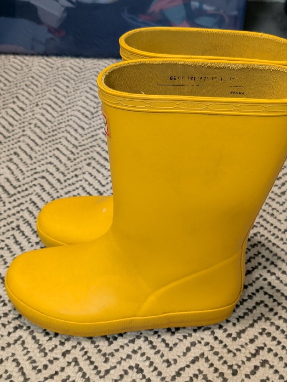 Hunter Bright Yellow Rain Boots - Picture 4 of 6
